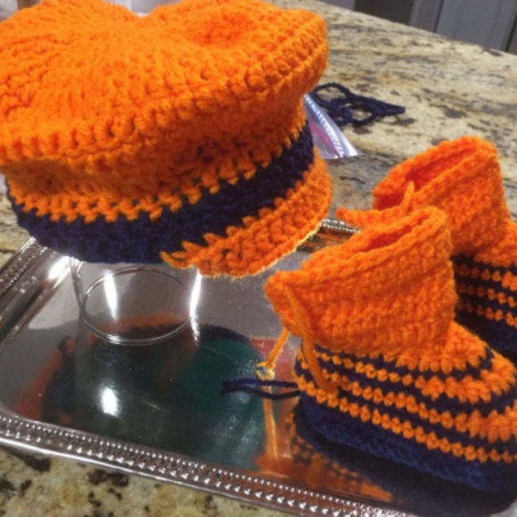 NWT Hand made in Europe - Artisan Baby set 6-9mo - Picture 5 of 5